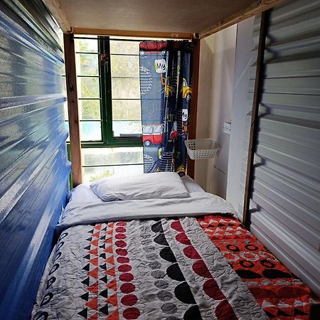Combi, 2 Good 4 Less Hotell Salento Eksteriør bilde