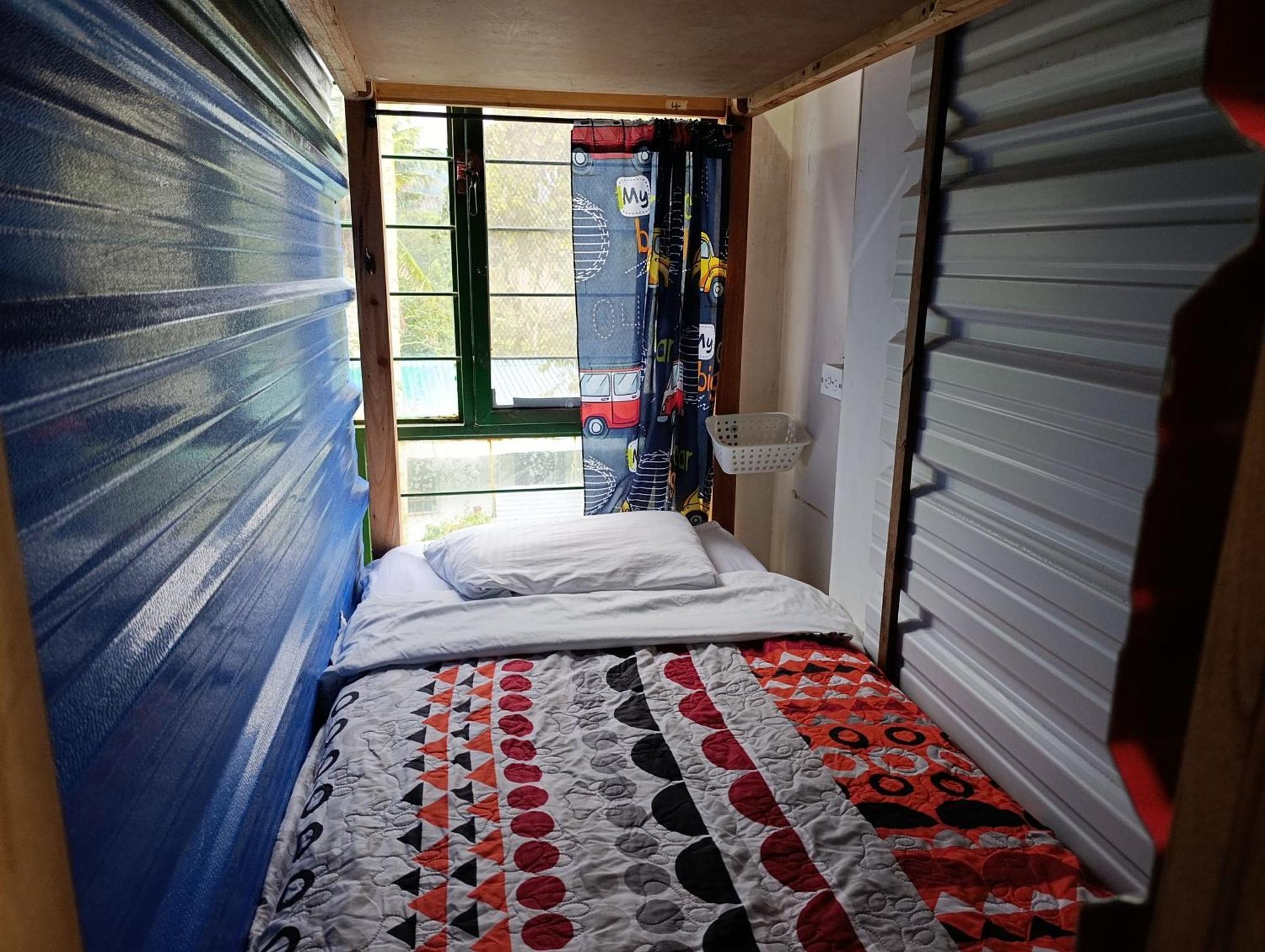 Combi, 2 Good 4 Less Hotell Salento Eksteriør bilde
