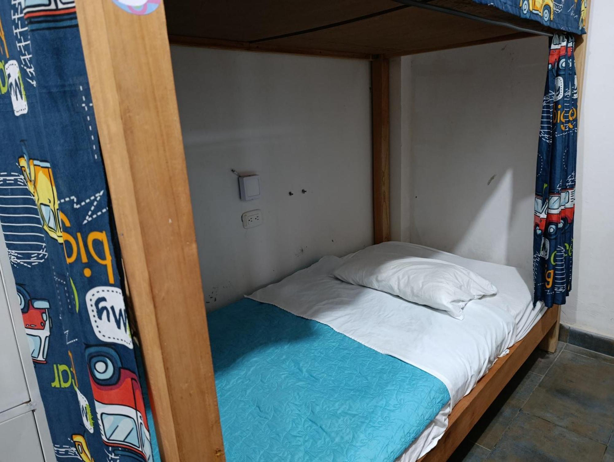 Combi, 2 Good 4 Less Hotell Salento Eksteriør bilde